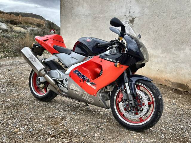 Bild 1/8 von Aprilia DUMMY (1999)