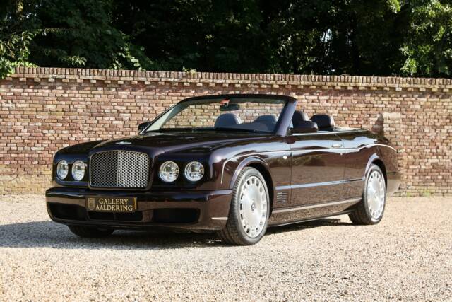 Image 1/50 of Bentley Azure (2008)