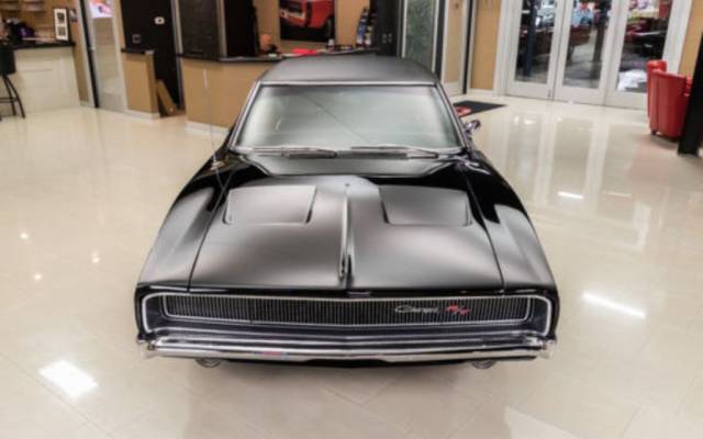 Bild 1/8 von Dodge Charger R&#x2F;T 440 Six-Pack (1968)