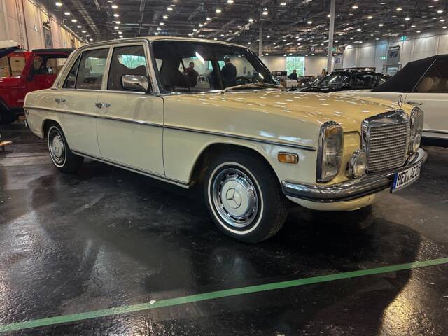 Bild 1/21 von Mercedes-Benz 240 D 3,0 (1976)