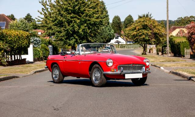 Bild 1/41 von MG MGB (1972)