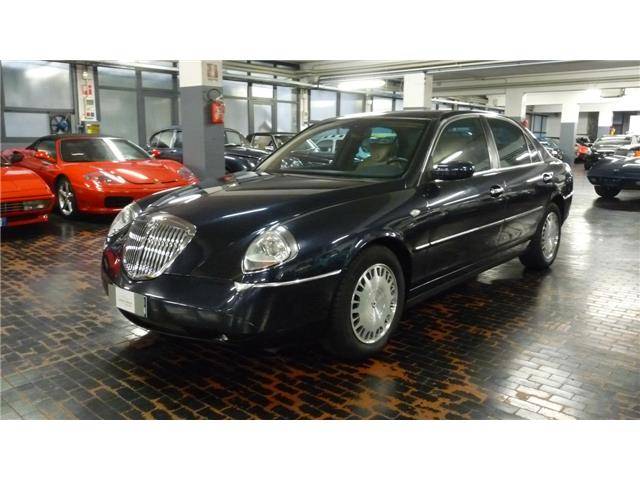 Imagen 1/15 de Lancia Thesis 2.4 (2006)