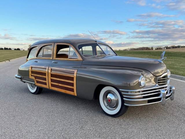 Bild 1/39 von Packard Eight Station Sedan (1948)