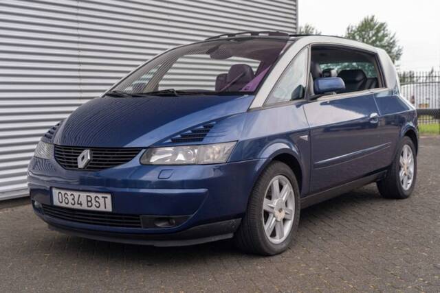 Imagen 1/7 de Renault Avantime 2,2 dCi (2002)