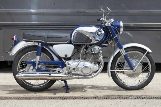 Image 1/39 of Honda CB 72 (1960)