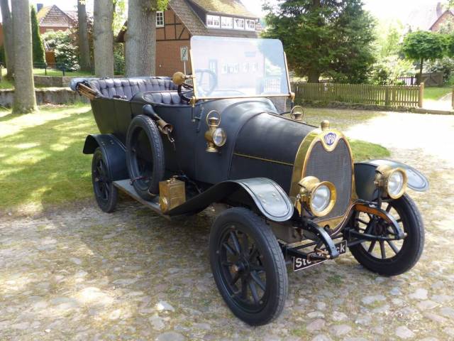 N.A.W. Sperber (Sparrowhawk) 6/20 open tourer 1913