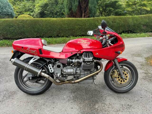 Bild 1/49 von Moto Guzzi Daytona RS (1996)