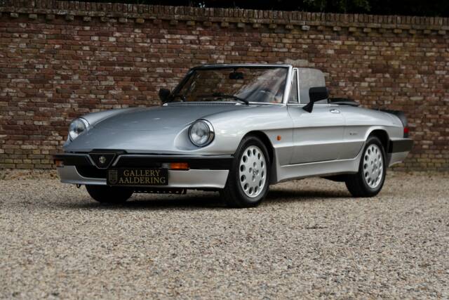 Image 1/50 de Alfa Romeo 2.0 Spider QV (1988)