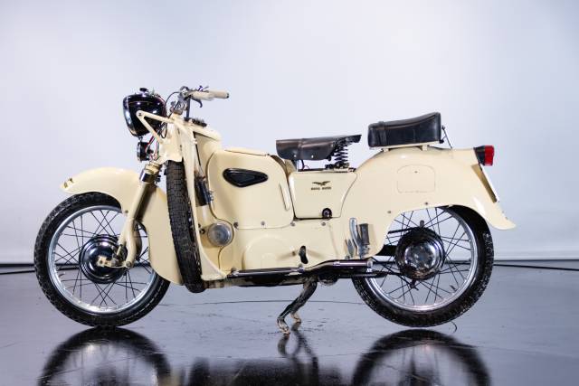 Image 1/36 of Moto Guzzi DUMMY (1957)