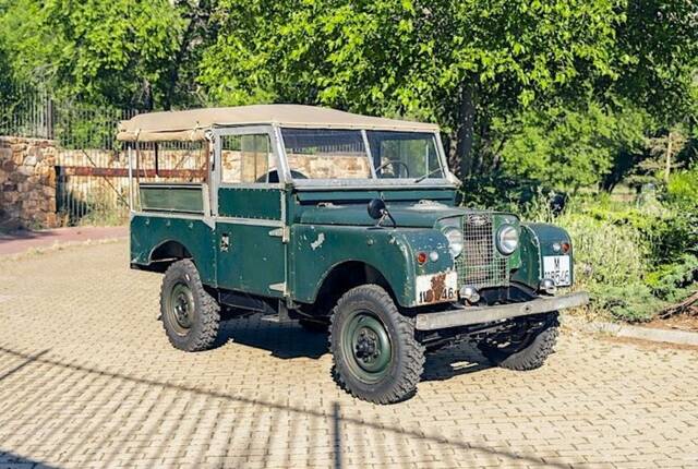 Afbeelding 1/4 van Land Rover 86 (1954)