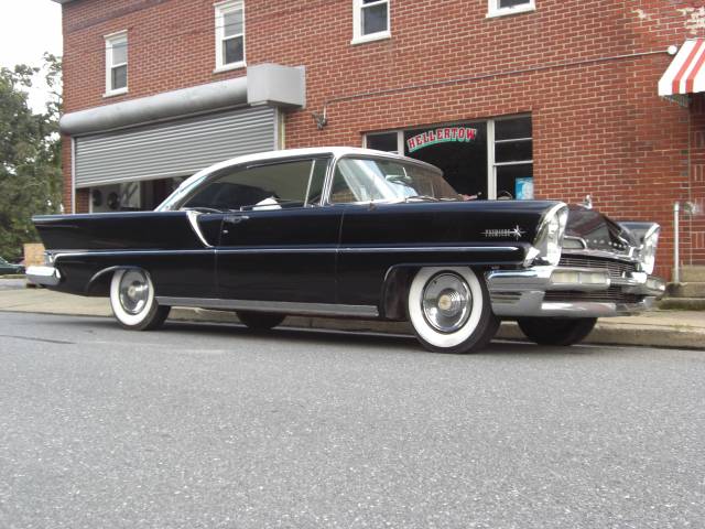 Imagen 1/7 de Lincoln Premiere Hardtop Coupé (1957)