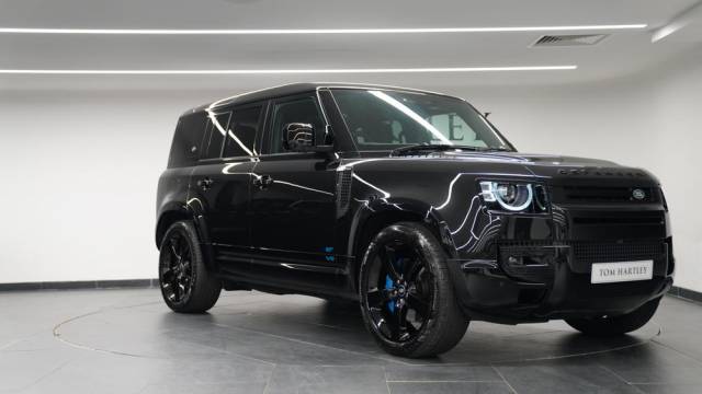 Bild 1/26 von Land Rover Defender 110 V8 &quot;Carpathian Edition&quot; (2021)