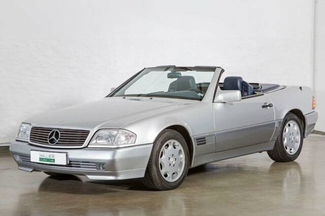 Immagine 1/20 di Mercedes-Benz SL 280 (1994)