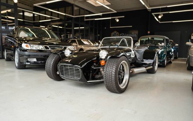 Image 1/20 of Lotus Super (1965)