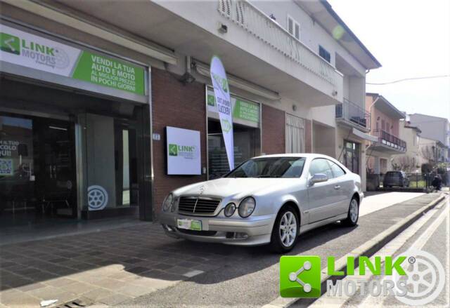 Immagine 1/10 di Mercedes-Benz CLK 200 Kompressor (2000)