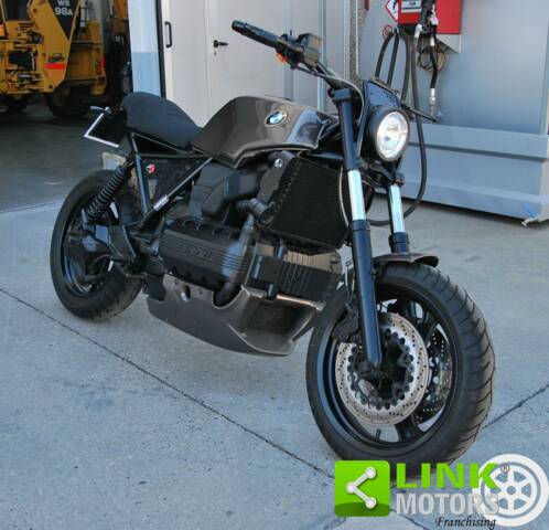 Bild 1/10 von BMW DUMMY (1994)