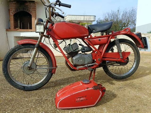 Bild 1/35 von BM DUMMY (1979)