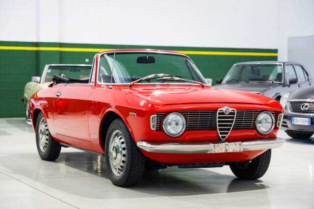 Image 1/58 of Alfa Romeo Giulia 1600 GTC (1965)