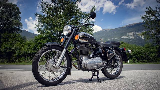 Image 1/6 de Royal Enfield DUMMY (2007)