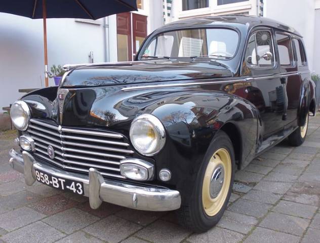 Image 1/7 of Peugeot 203 Familiale (1952)