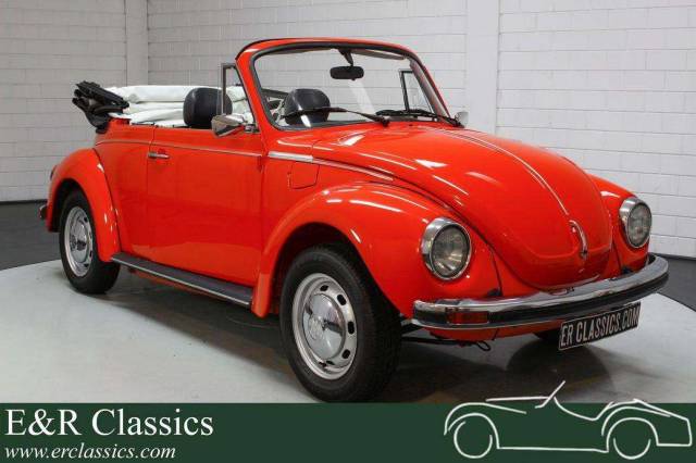 Immagine 1/19 di Volkswagen Käfer 1303 "Champagne Edition" (1977)