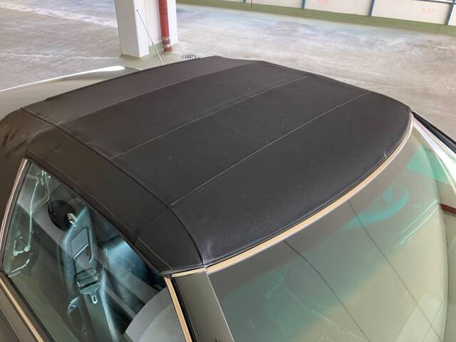 Image 1/8 of Mercedes-Benz 300 SL-24 (1991)