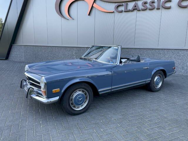 Image 1/36 of Mercedes-Benz 280 SL (1971)