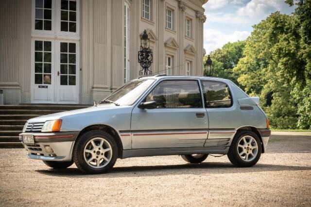 Imagen 1/11 de Peugeot 205 (1990)