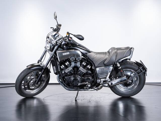Bild 1/50 von Yamaha V-Max 1200 (1991)