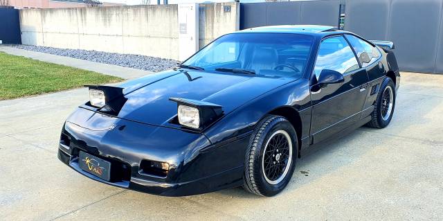 Bild 1/50 von Pontiac Fiero GT (1988)