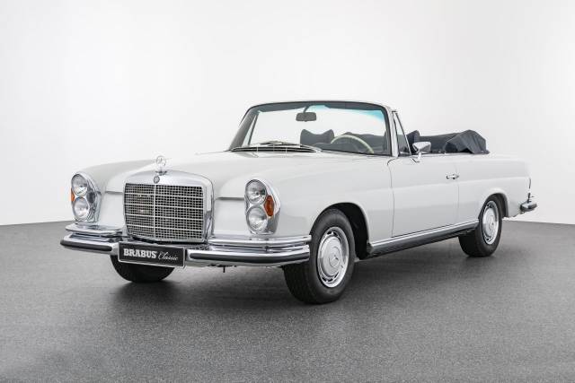 Bild 1/33 von Mercedes-Benz 280 SE 3,5 (1970)