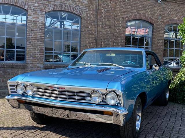 Image 1/9 of Chevrolet Chevelle Malibu Coupe (1967)