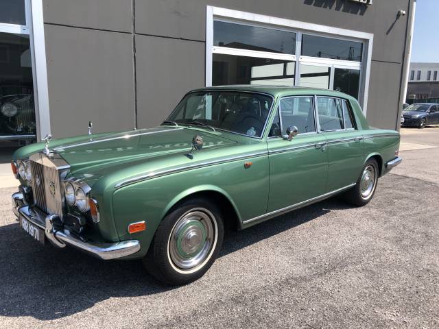 Image 1/15 de Rolls-Royce Silver Shadow I (1971)