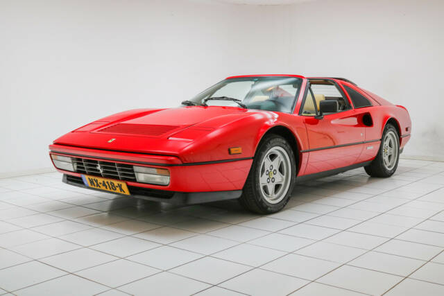 Bild 1/20 von Ferrari 328 GTS (1987)