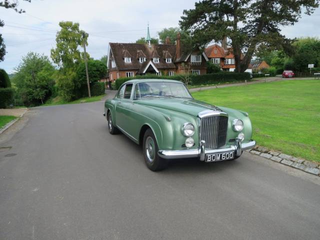 Immagine 1/13 di Bentley S 2 Continental (1961)