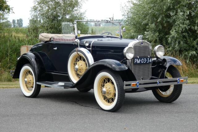 Image 1/19 of Ford Model A De Luxe (1930)