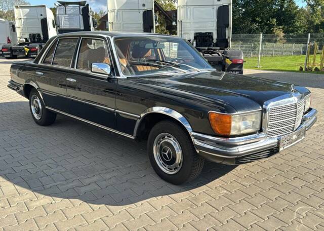 Bild 1/8 von Mercedes-Benz 280 SE (1977)