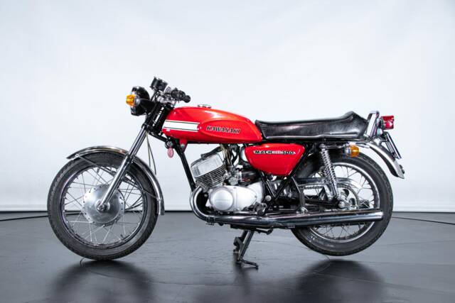 Image 1/50 of Kawasaki DUMMY (1970)