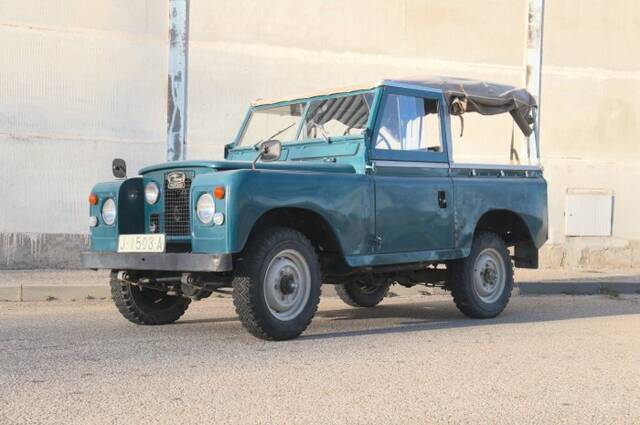 Bild 1/7 von Land Rover 88 Lightweight (1972)