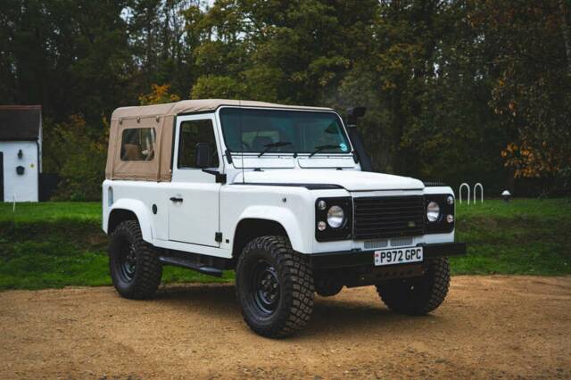 Image 1/50 of Land Rover Defender 90 (1997)
