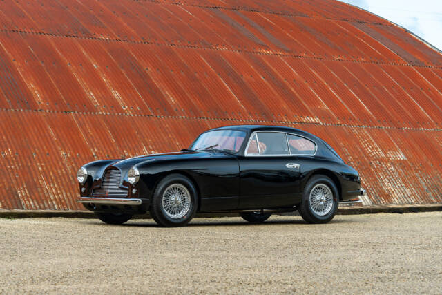 Afbeelding 1/35 van Aston Martin DB 2/4 Mk I (1954)