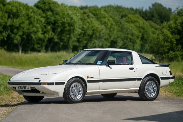 Afbeelding 1/33 van Mazda RX-7 (1985)