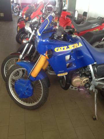 Image 1/4 de Gilera DUMMY (1990)