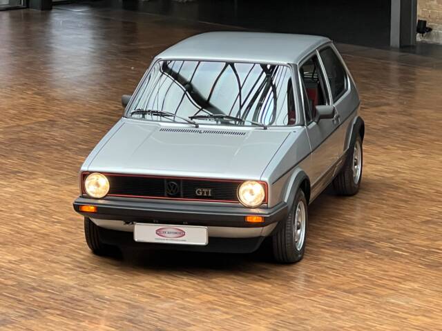 Bild 1/34 von Volkswagen Golf I GTI 1.6 (1980)