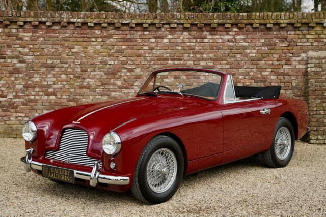 Bild 1/50 von Aston Martin DB 2/4 Mk I Convertible (1955)