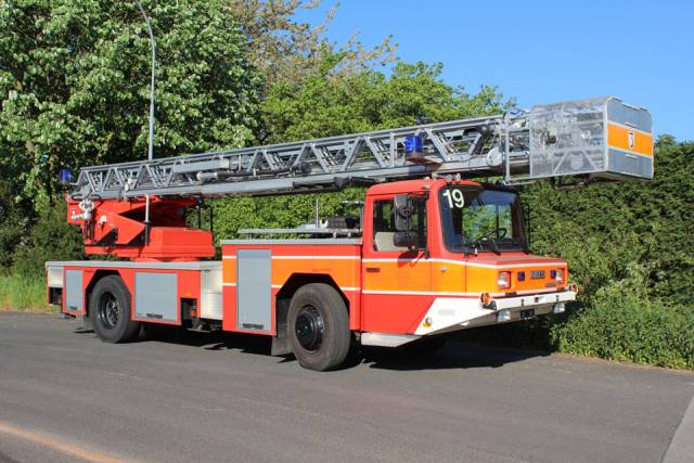 Image 1/25 of Iveco 120-25 AW (1993)