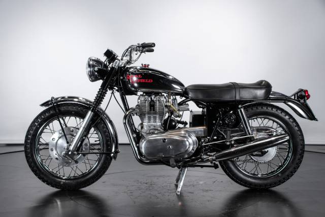 Bild 1/50 von Royal Enfield DUMMY (1969)