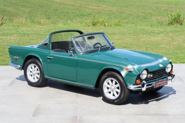 Bild 1/50 von Triumph TR 250 (1968)