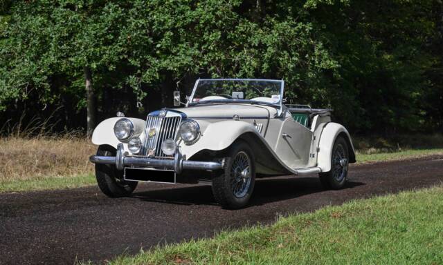 Image 1/50 of MG TF 1500 (1954)