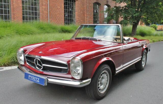 Image 1/16 of Mercedes-Benz 280 SL (1969)